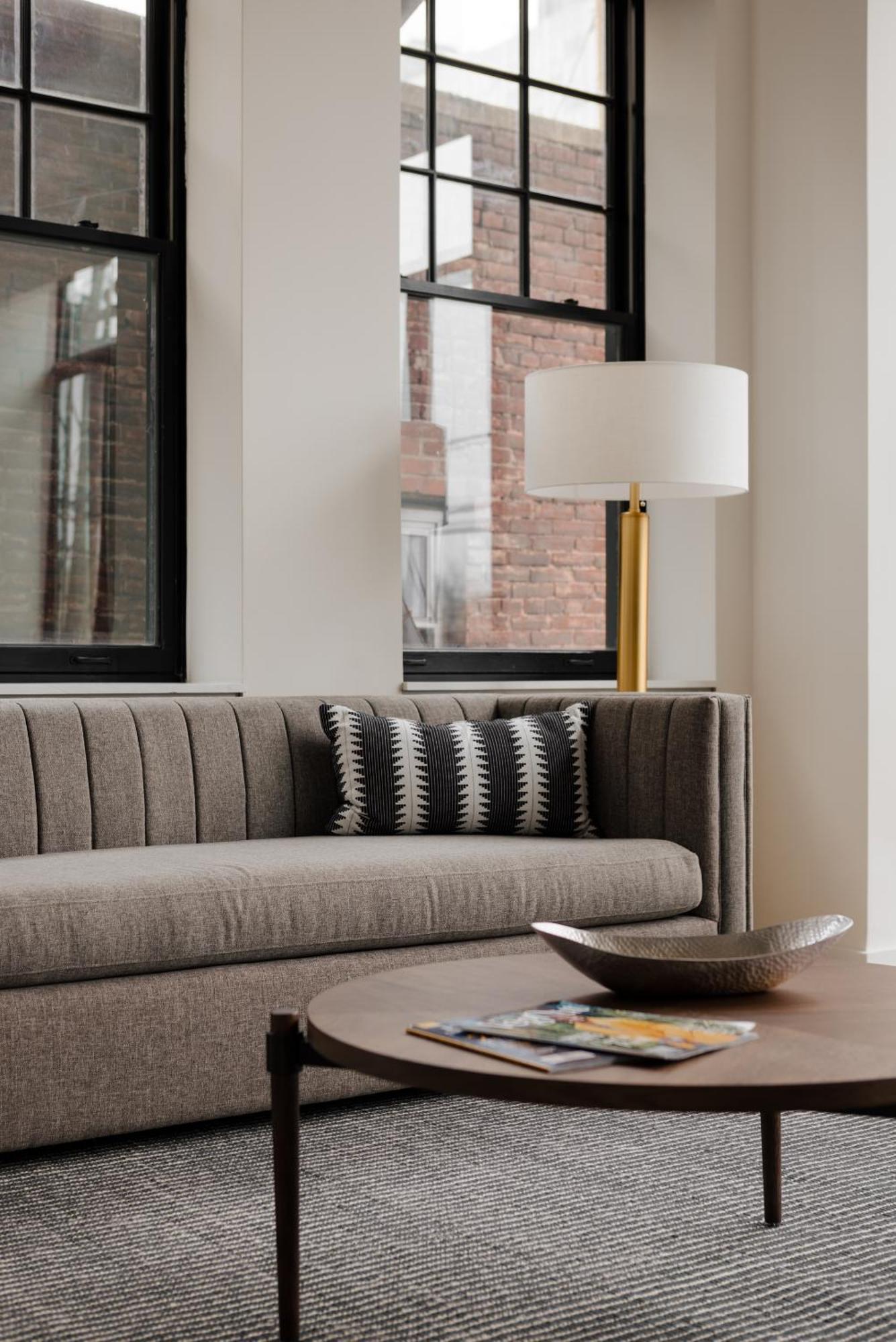 Onyx, Sonder Apartments Philadelphia Room photo